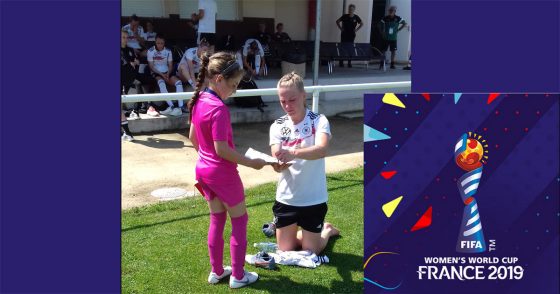 Une petite footballeuse très chanceuse