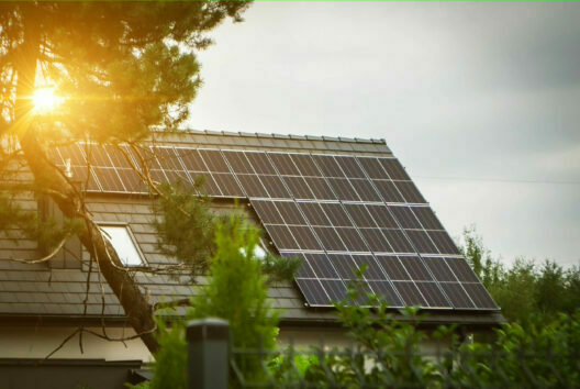 solar-power-energy-on-the-roof-to-a-standard-house